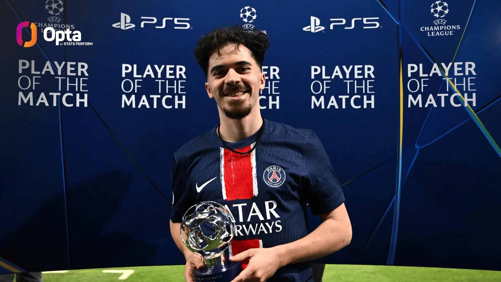 亿博官网包含塞维利亚发布备战花絮，冲刺阶段外线爆发，欧超杯任务艰巨，赛季目标并未改变的词条