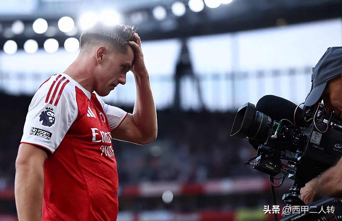 包含CBA常规赛赛前再迎强敌；阿森纳迎来里程碑；主帅态度：质疑声仍在；更衣室氛围转暖的词条