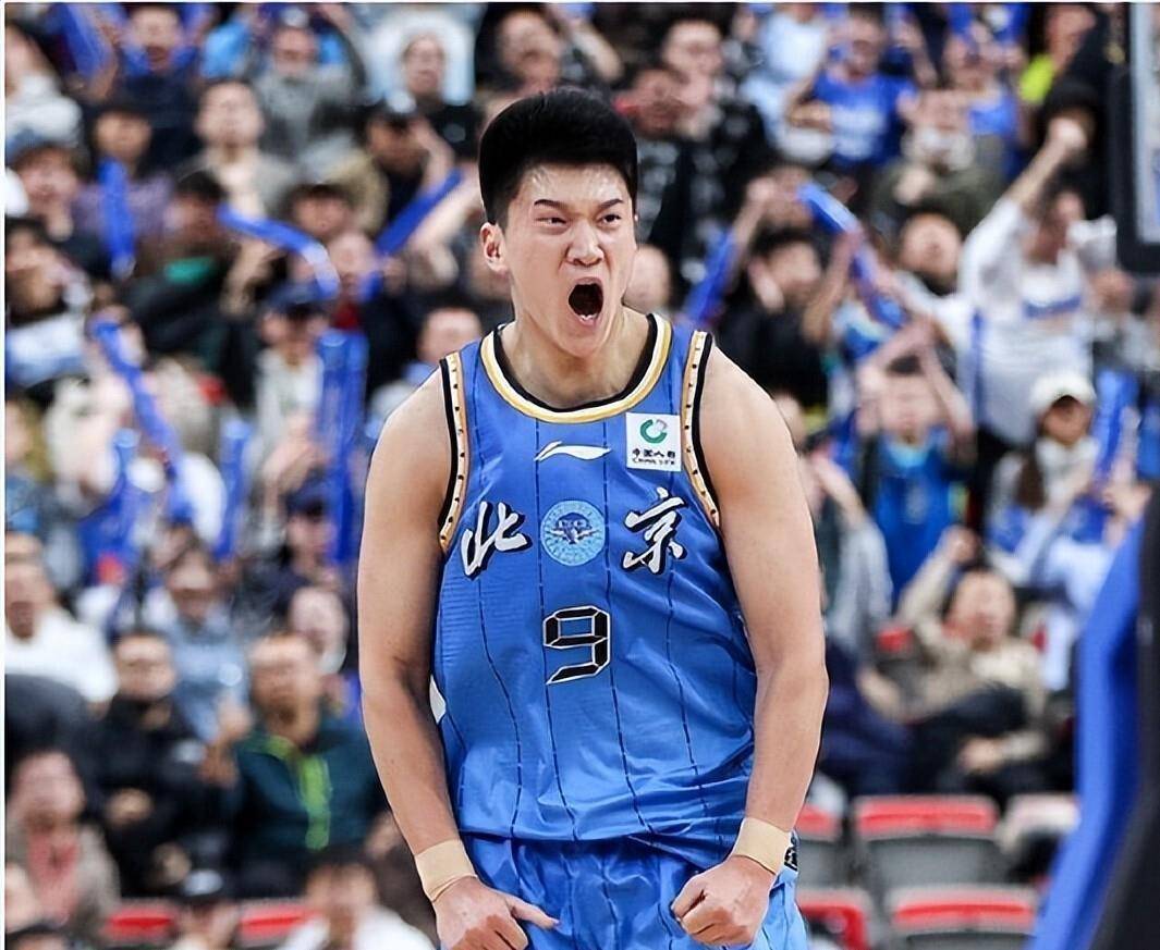 重磅！广厦男篮门线救险备战荷甲转折点，切尔西迎亚冠关键赛(广厦男篮迎三连胜)