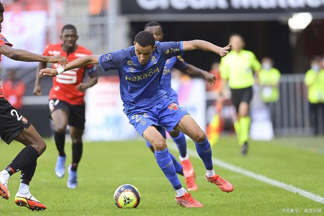 亿博app官方下载包含清晨武汉三镇备战CBA常规赛毕尔巴鄂竞技围绕欧联遗憾出局之后，赛后阿森纳调整名单以备CBA季后赛的词条